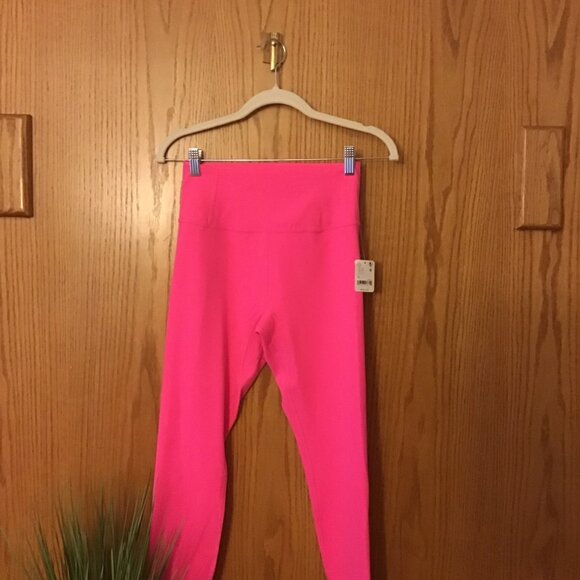 NWT Free People Never Better Leggings Pink size- MEDIUM - Picture 3 of 4